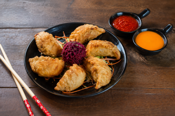 Paneer Fried Momos [6 Pieces]